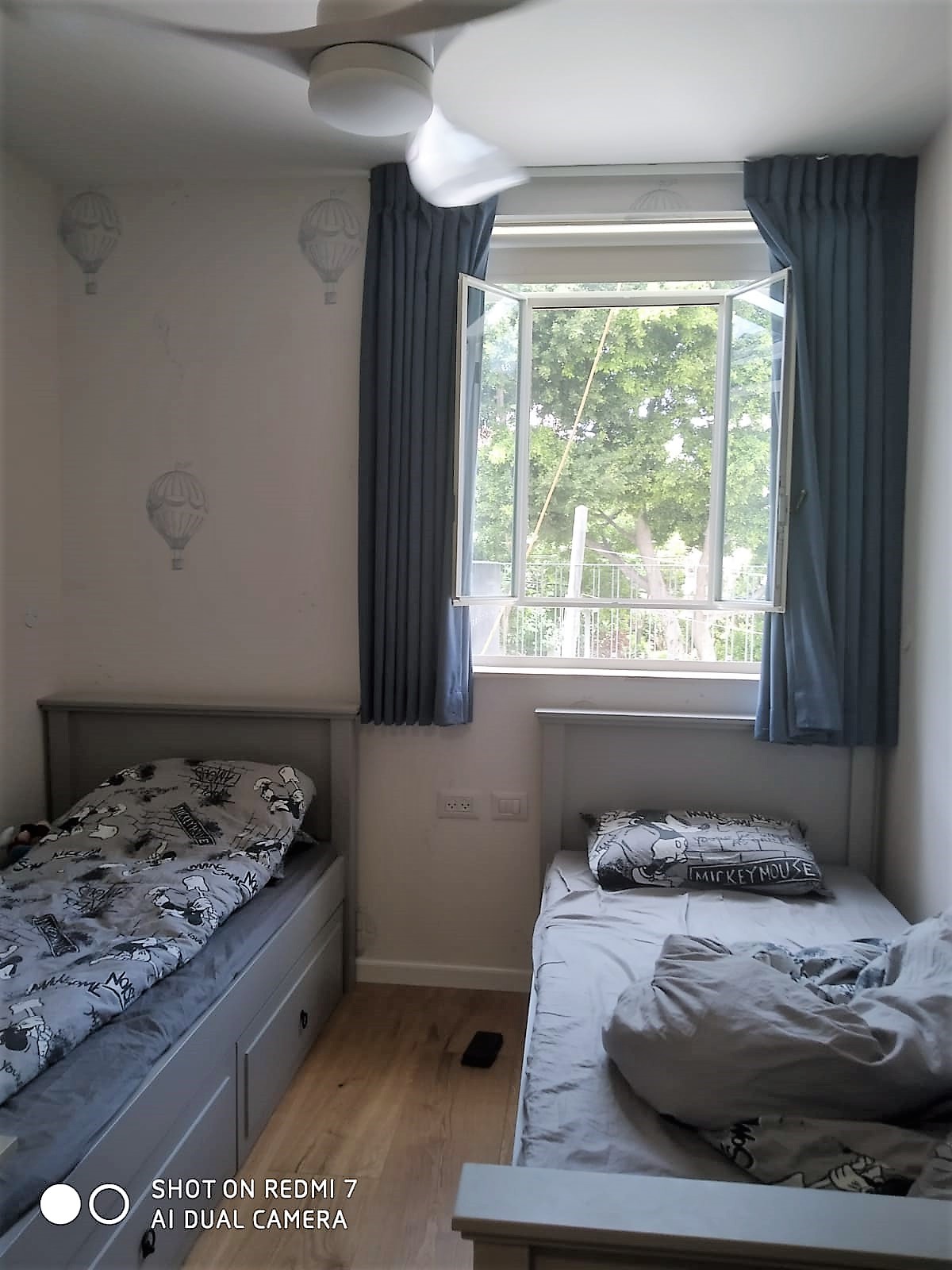 טפט בלון ליין 2