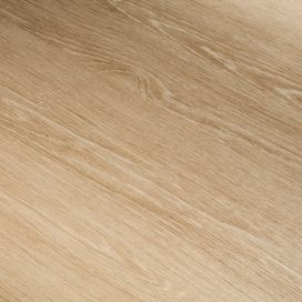 טפט מדבקה פרימיום דמוי עץ אלון בהיר עם דוגמת גרעין אחידה